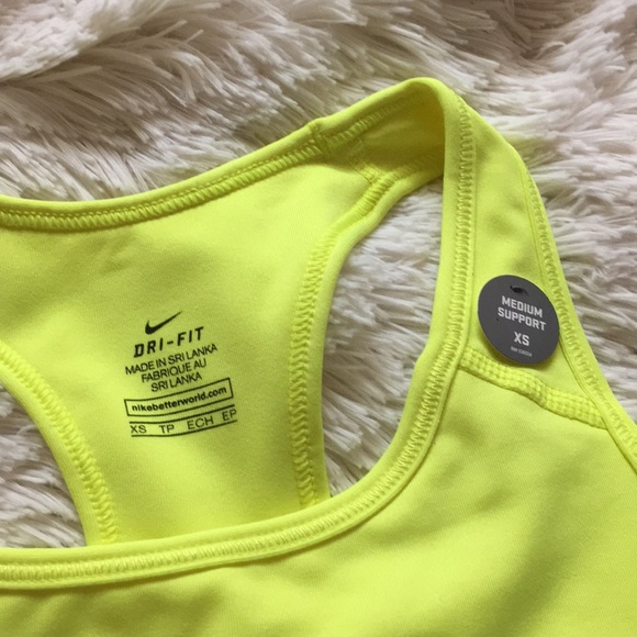 NWT NIKE NEON RARE SPORTS BRA - Picture 2 of 4